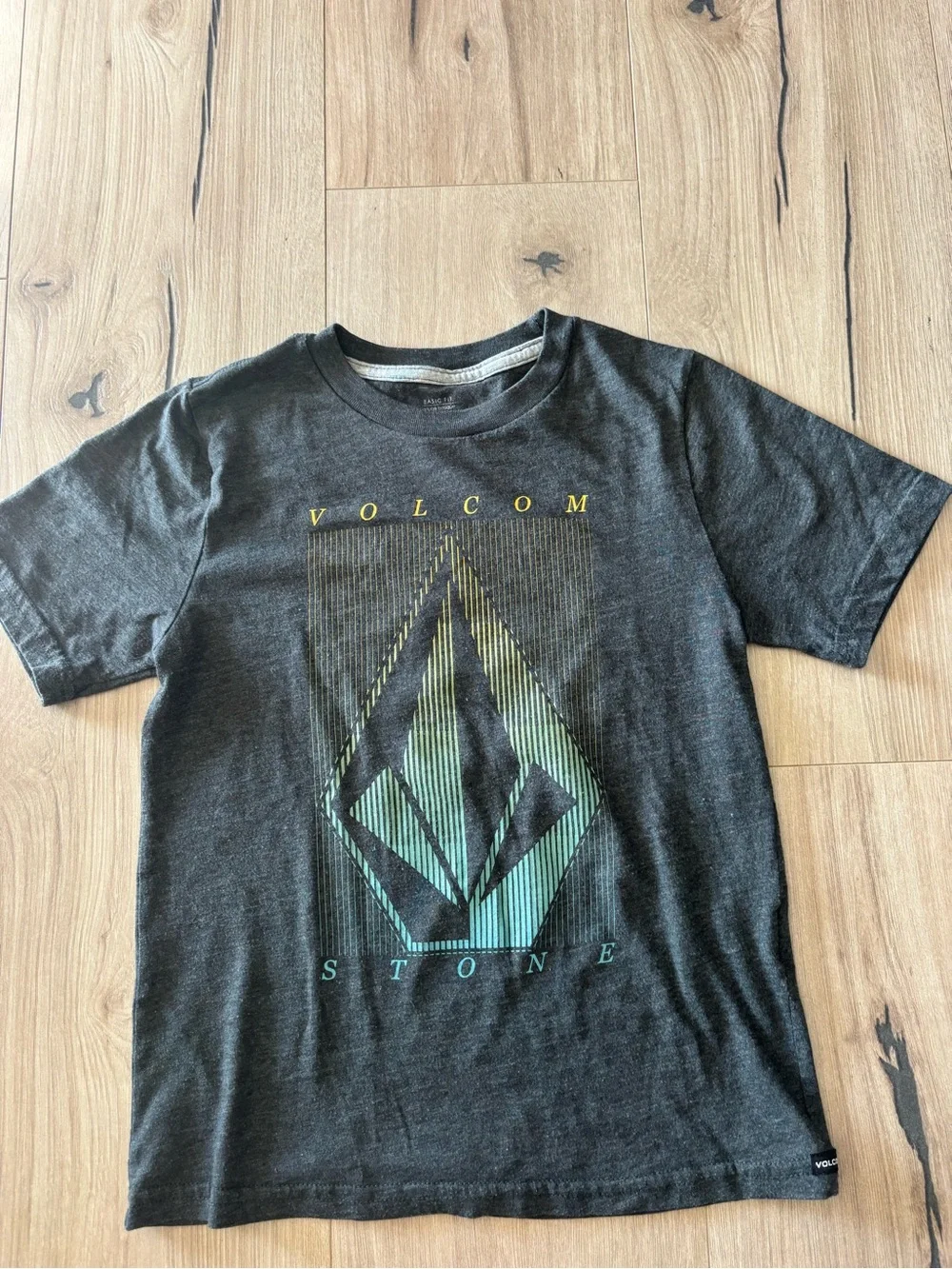 Volcom two graphic